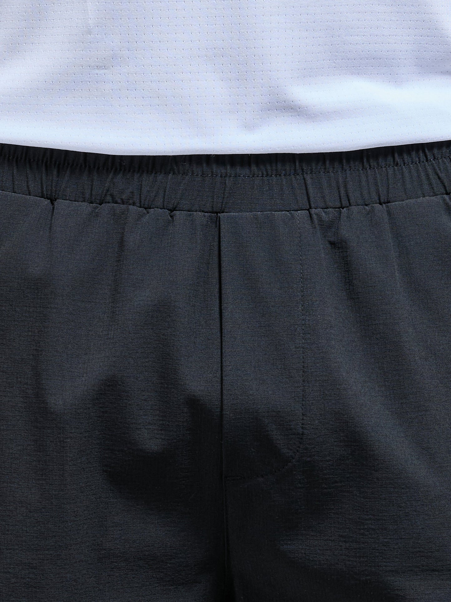 Active Technical Short in Black