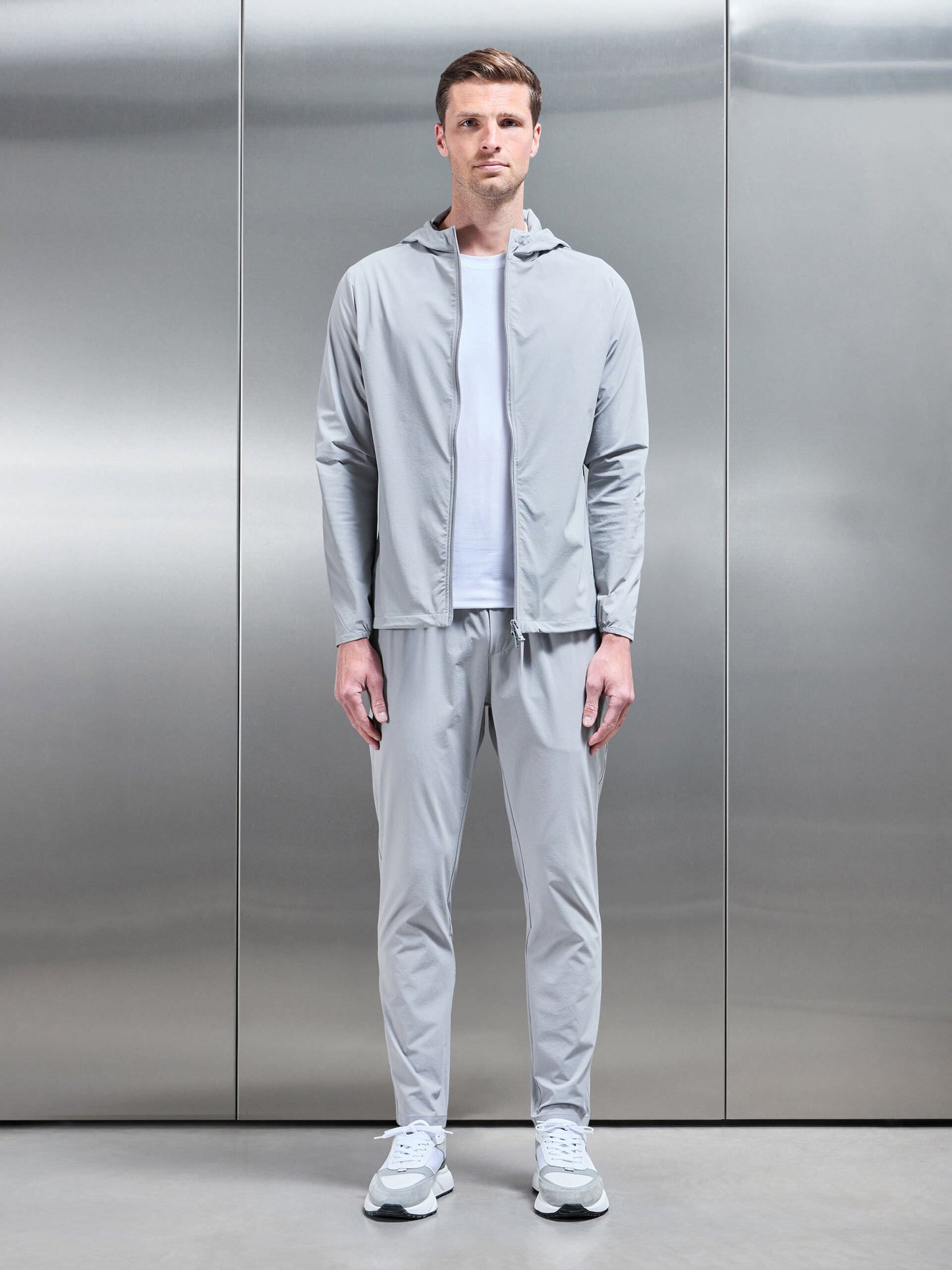 Active Technical Tapered Trackpant in Mid Grey