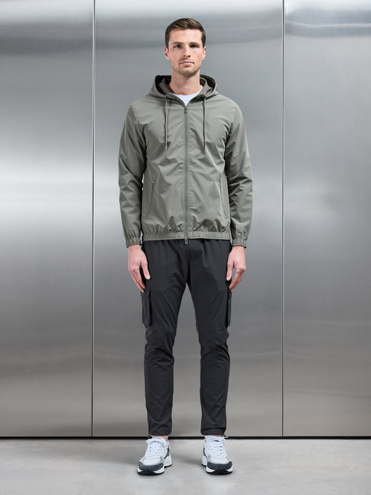 Shell Windbreaker in Olive