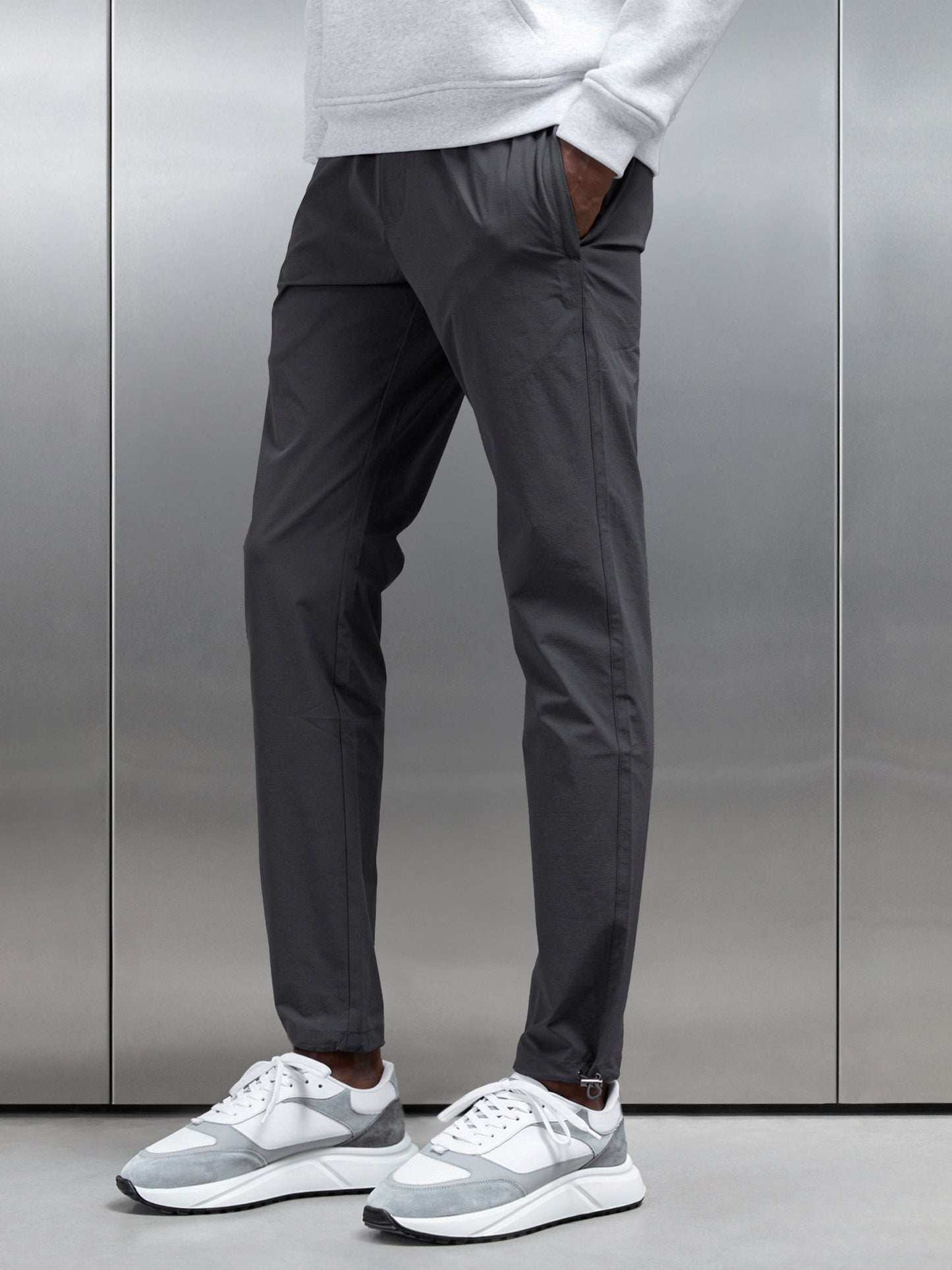 Utility Trackpant in Grey